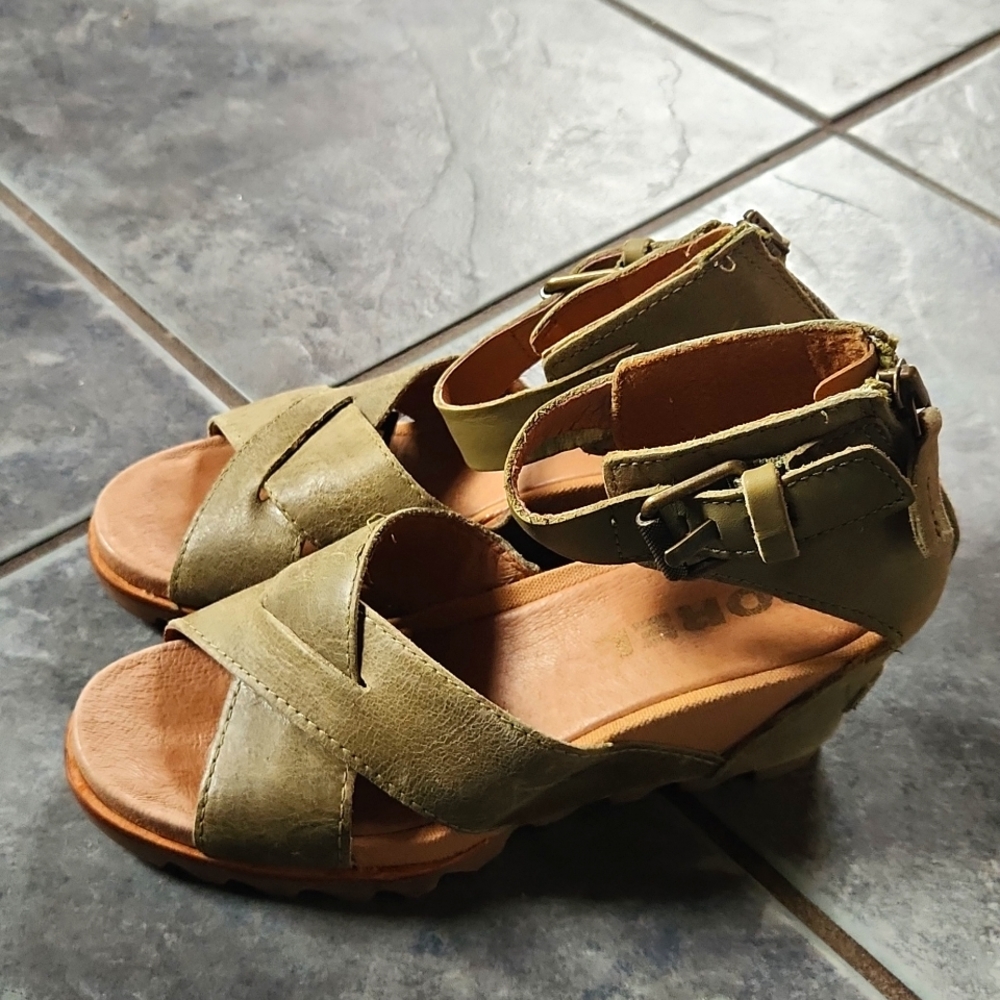 Sorel Canvas Sandals
